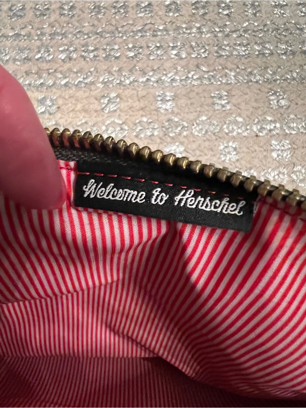 Herschel Supply Co Network Pouch - Picture 4 of 8